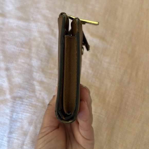 MICHAEL KORS Travel Wallet - Picture 8 of 9